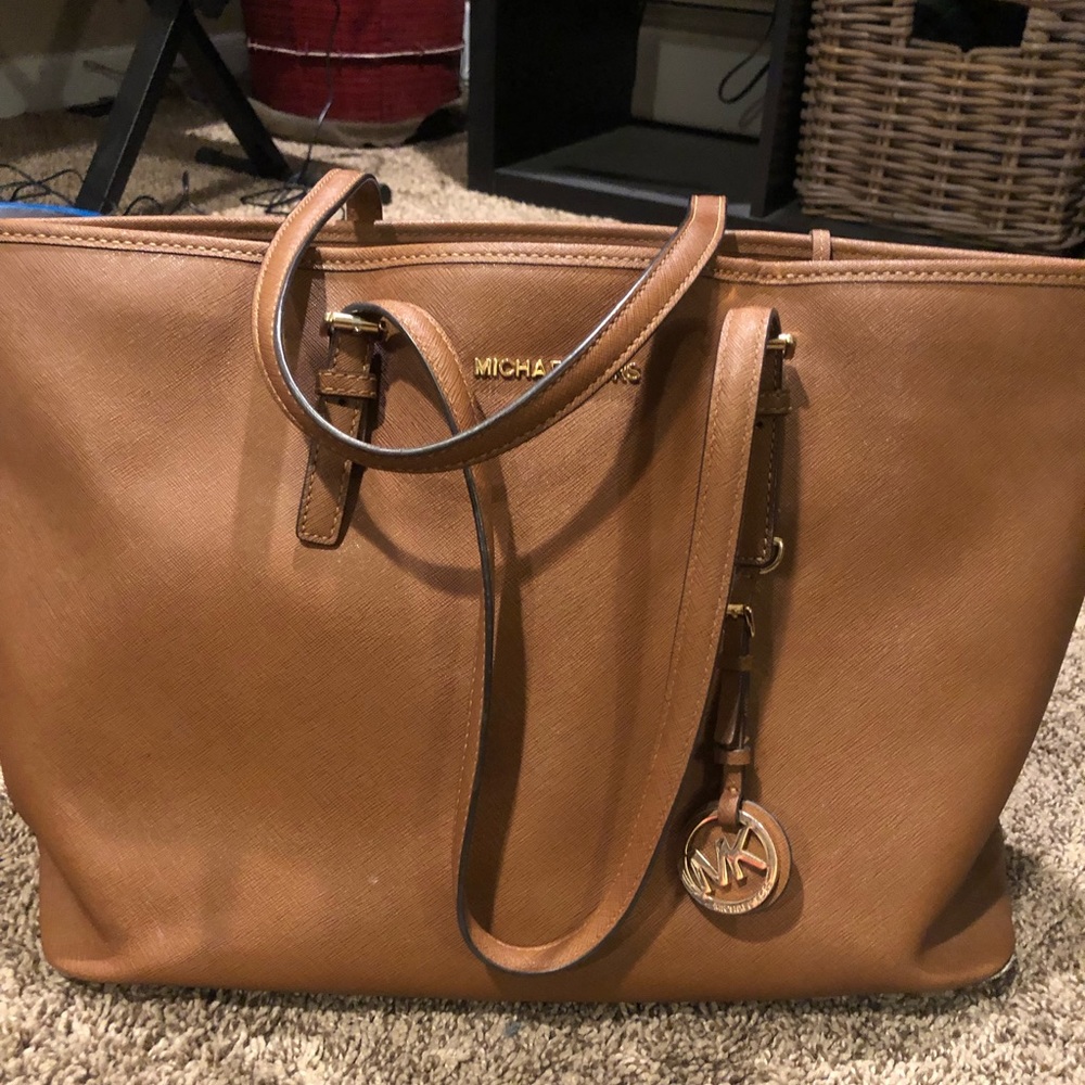 Michael Kohl’s Brown Tote